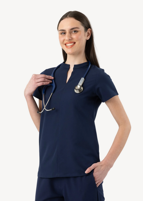 Halo Two Pocket Top Navy